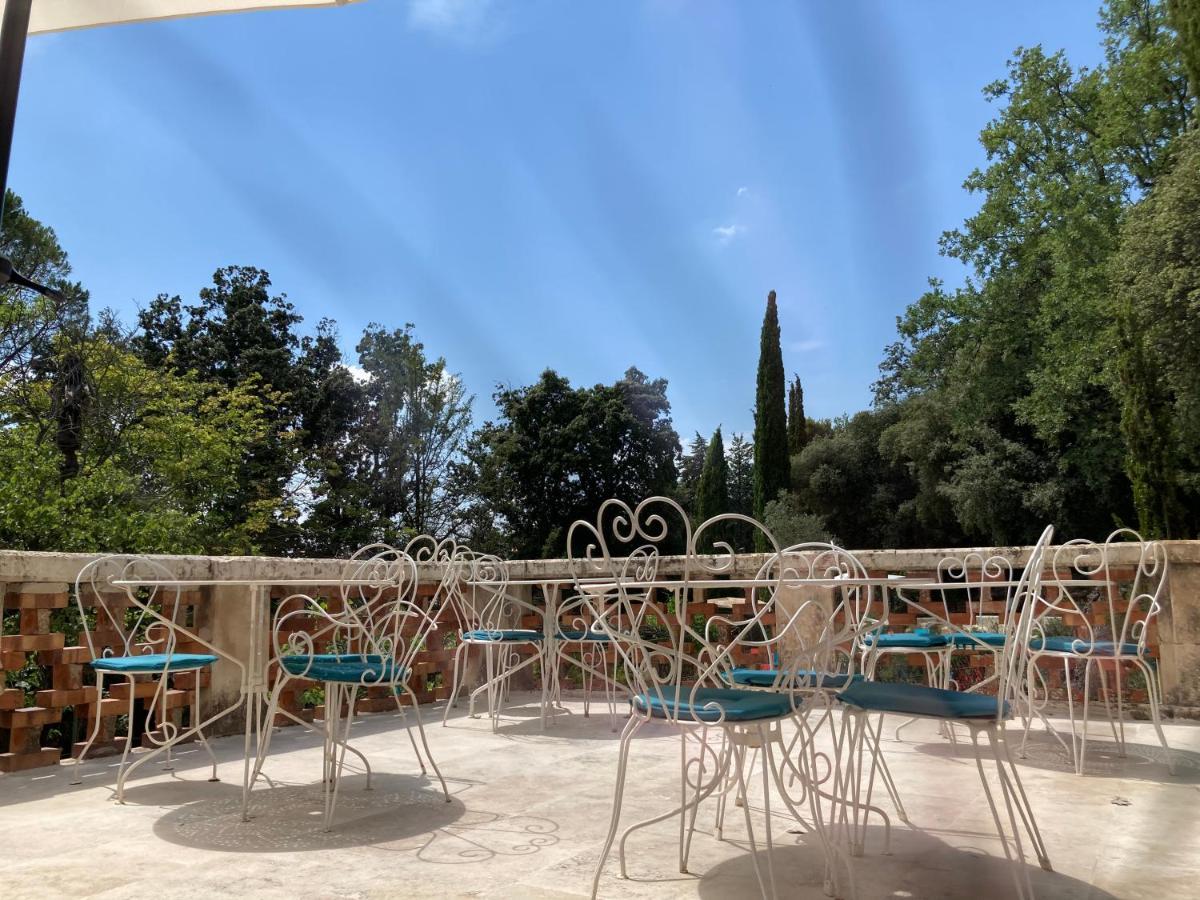 Alojamento de Acomodação e Pequeno-almoço La Viste - Spa-jacuzzi - Massage- Sauna - 4 Saisons - Piscine Chauffee Toute L'annee - Heated Pool - 800m Centre *