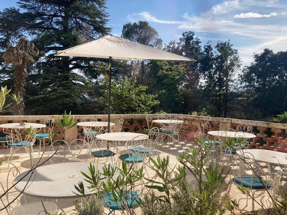 La Viste - Spa-jacuzzi - Massage- Sauna - 4 Saisons - Piscine Chauffee Toute L'annee - Heated Pool - 800m Centre *